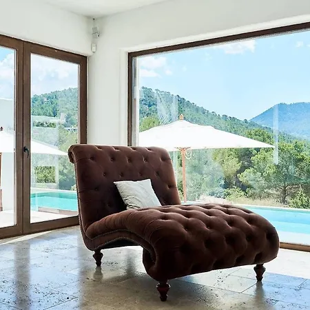 Exclusive Luxury South Facing Vista De Muntanya 6 Bedrooms A Few Minutes Drive To The فيلة
